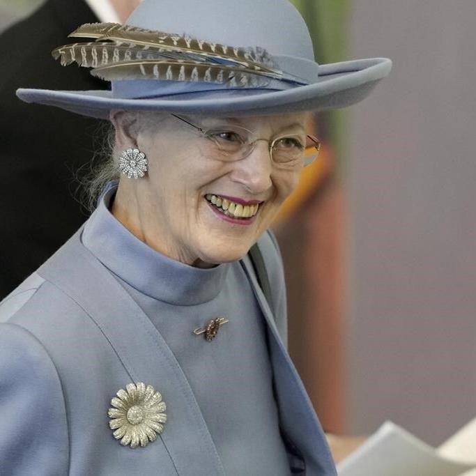 Danish queen to undergo 'major back surgery'